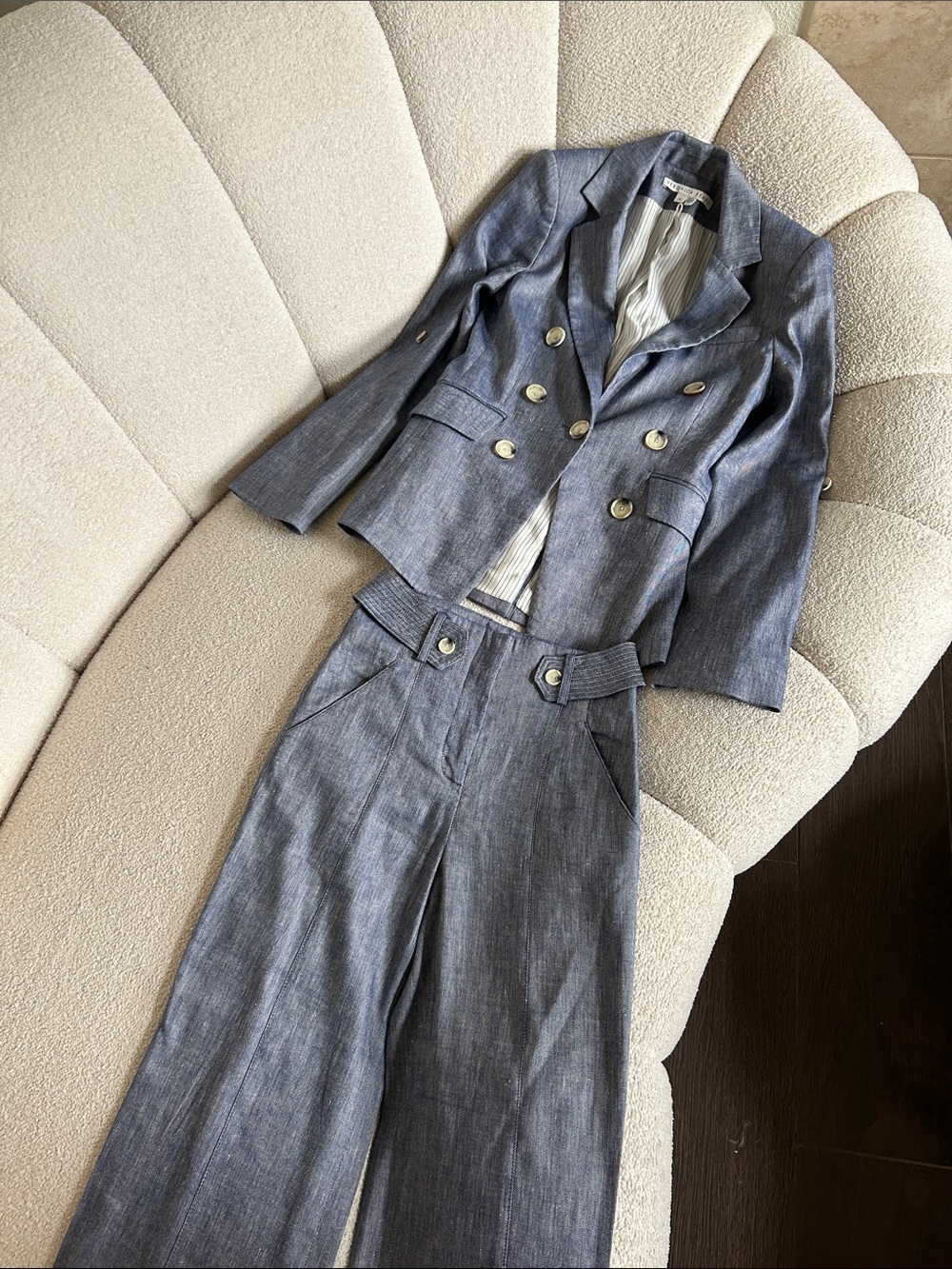 Veronica Beard Blue Double-Breasted Linen-Blend Blazer & Wide-Leg Pants